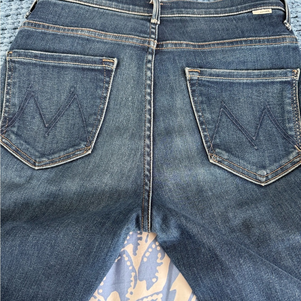 MOTHER Women's Dark Wash Ankle Cropped Jeans - Indigo - Picture 3 of 14